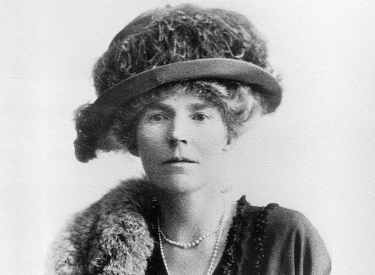 Gertrude Bell (Source: Alchetron)