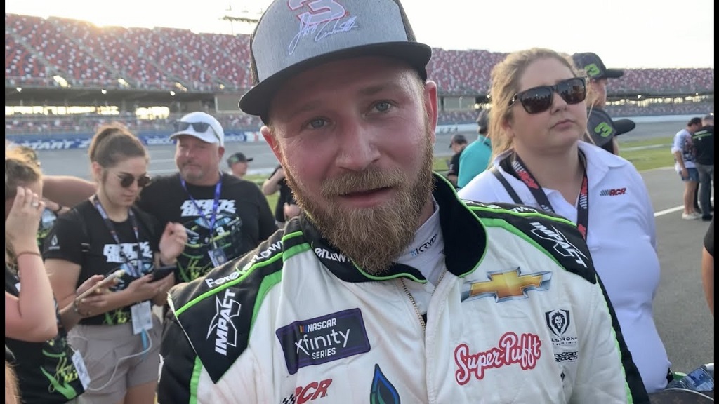 Jeffrey Earnhardt Girlfriend