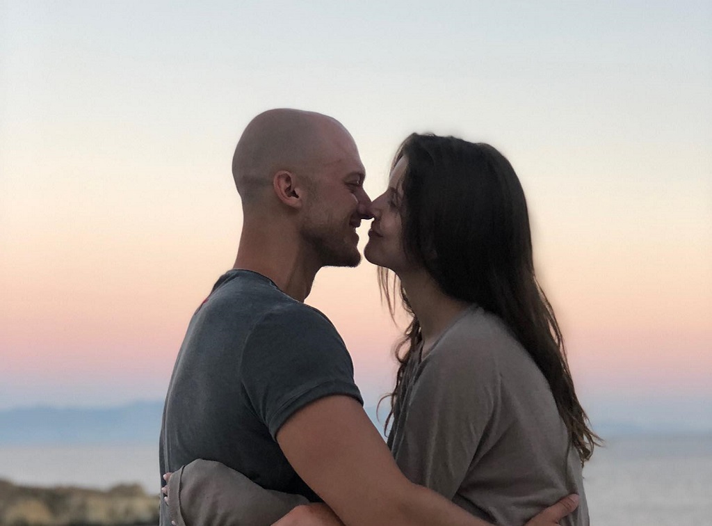 Is Amanda Cerny Pregnant