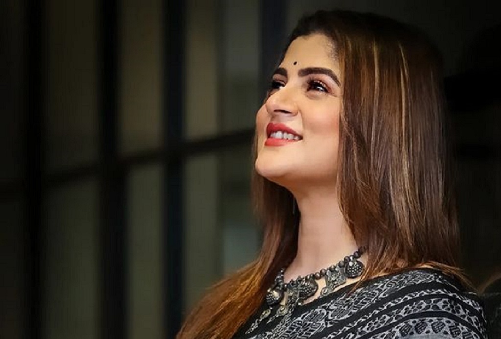 Srabanti Chatterjee Viral Video