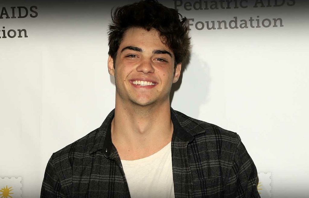 Noah Centineo Brother