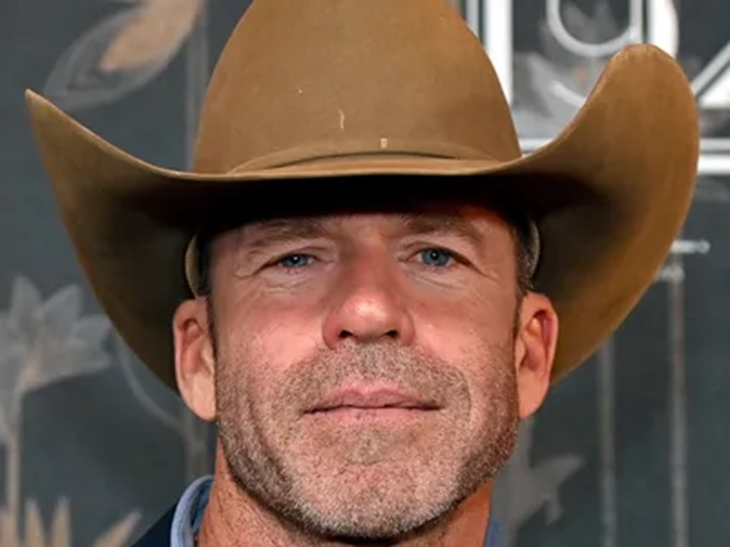 Is Chris Sheridan Related To Taylor Sheridan