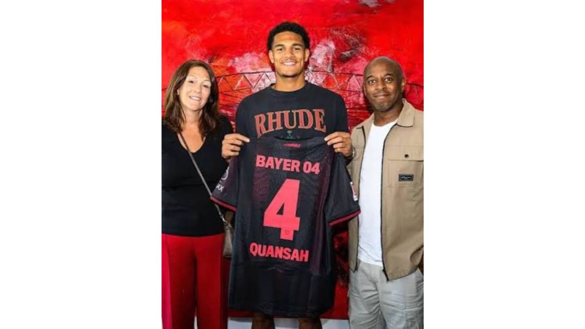 Jarell Quansah with his parents Sam and Michelle Quansah