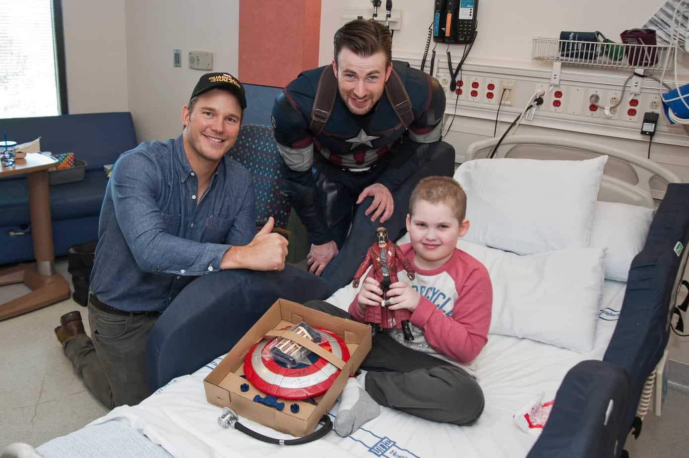 Chris Evand and Chris Patt at the Seattle Children's hospital surprising fans