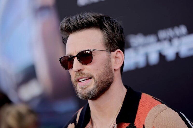 Chris Evans Net Worth [2024 Update ]: Career & Car - Wealthy Peeps