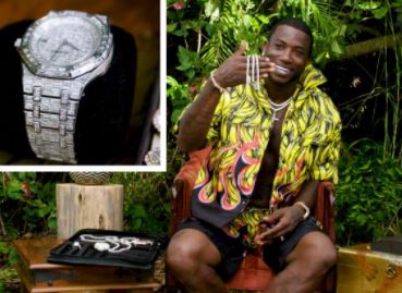 Gucci Man Showing off his million dollars AP watch