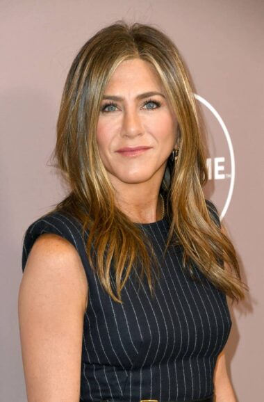 Jennifer Aniston Net Worth [November, 2024 ] : Career & Charity ...