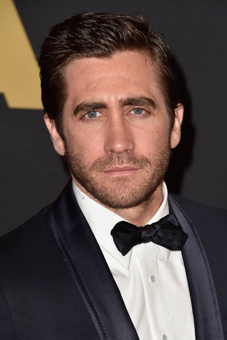 Jake Gyllenhaal in an award function. 