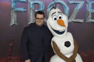 Gad alongside his Frozen character Olaf