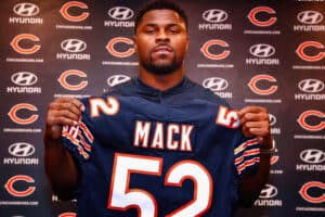 Mack signed a contract with Chicago Bears.
