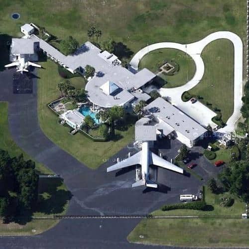 Travolta's airport home