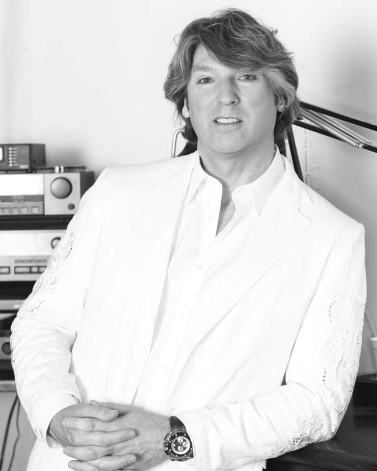 Michael Blakely Net Worth: Income & Career - Wealthy Peeps