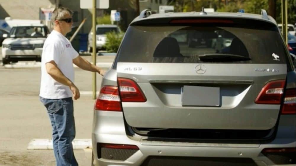 Matt Leblanc's hot SUV, 'Mercedes-Benz ML63 AMG', loaded with luxurious features.