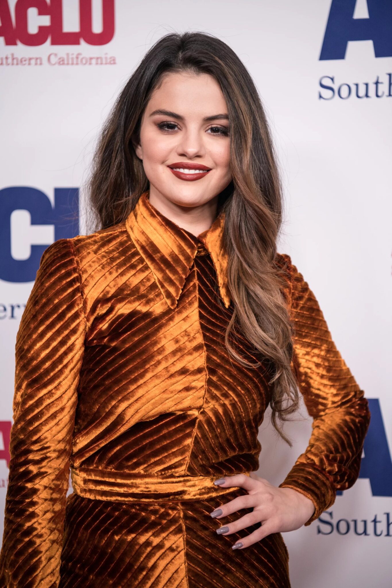 Selena Gomez Net Worth & Lifestyle [2024 Update]