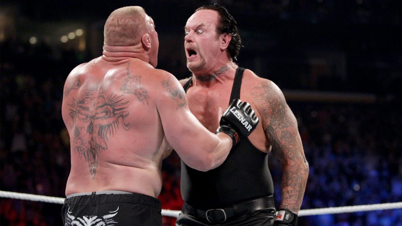 The Undertaker wrestling Brock Lesner (Source: YouTube)