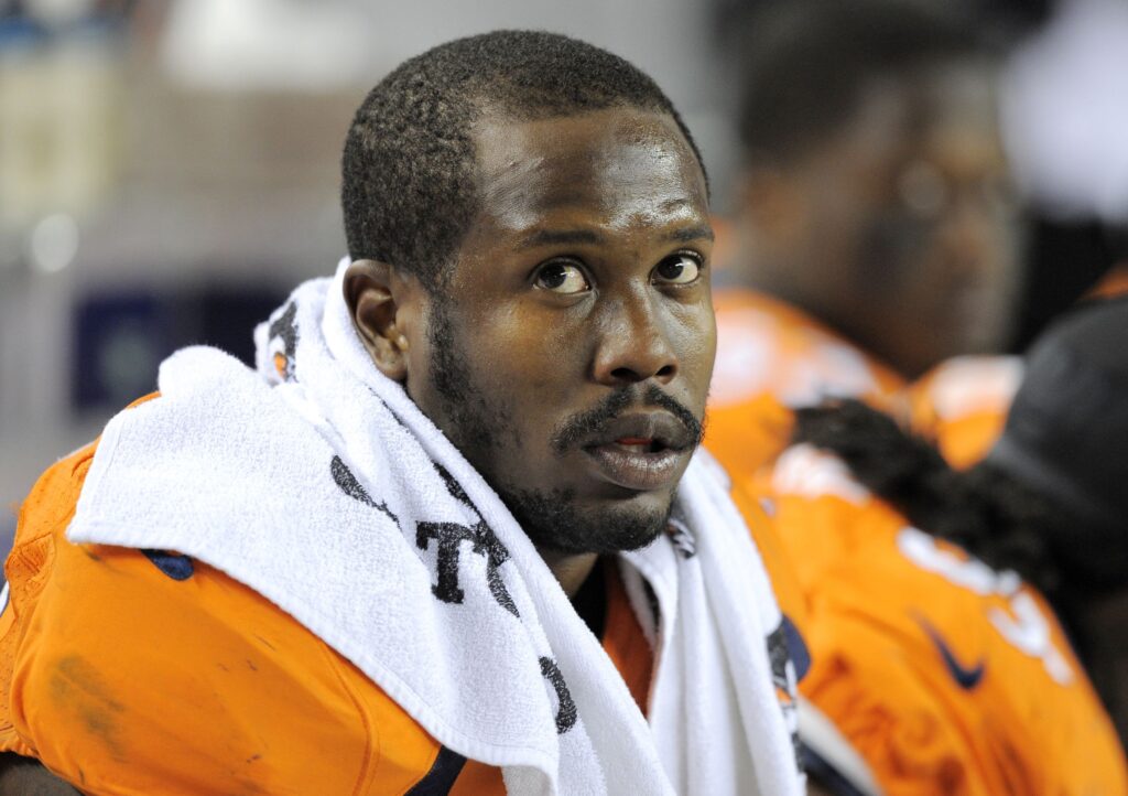 Von Miller Net Worth NFL Career & Lifestyle [2024 Update]