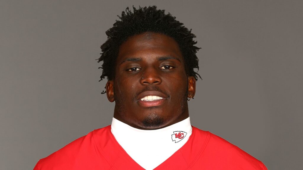 Tyreek Hill Net Worth Career & Charity [2024 Update]