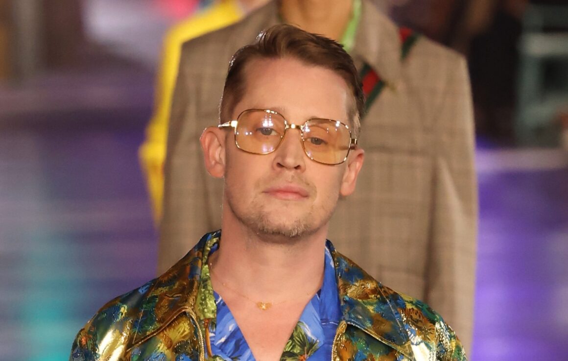 Macaulay Culkin Net Worth Career & Lifestyle [2024 Update]