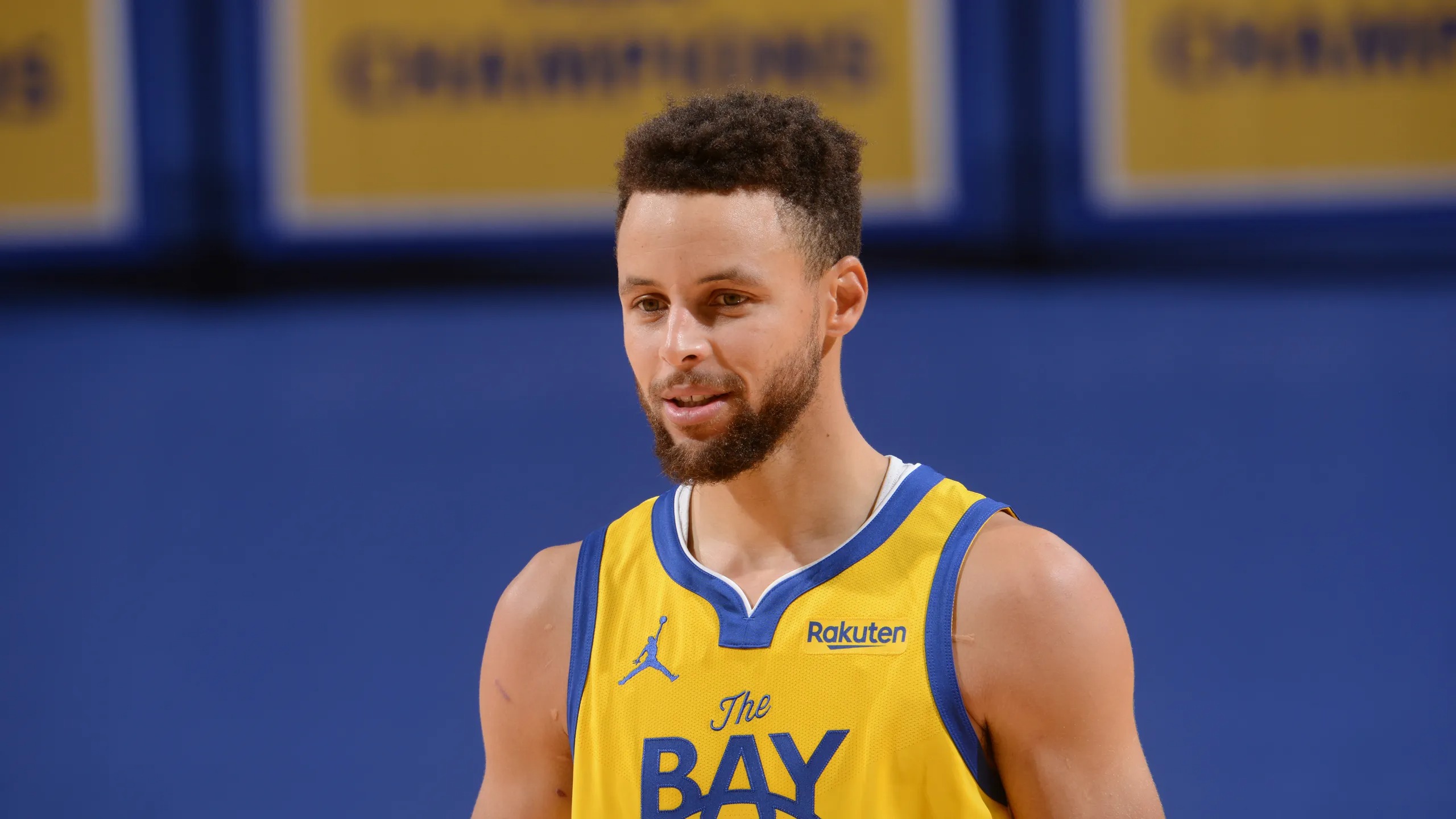 Stephen Curry Net Worth: NBA Earnings & Lifestyle [2023 Update]