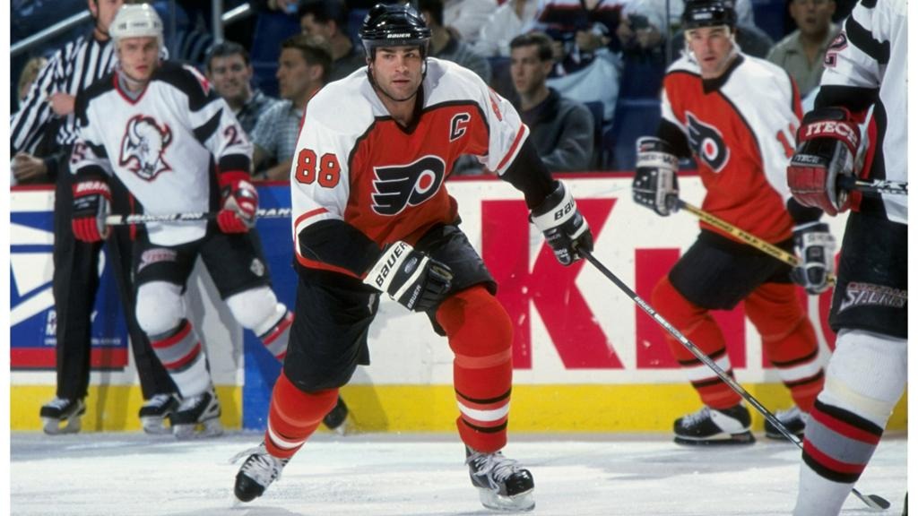 Eric Lindros On Action