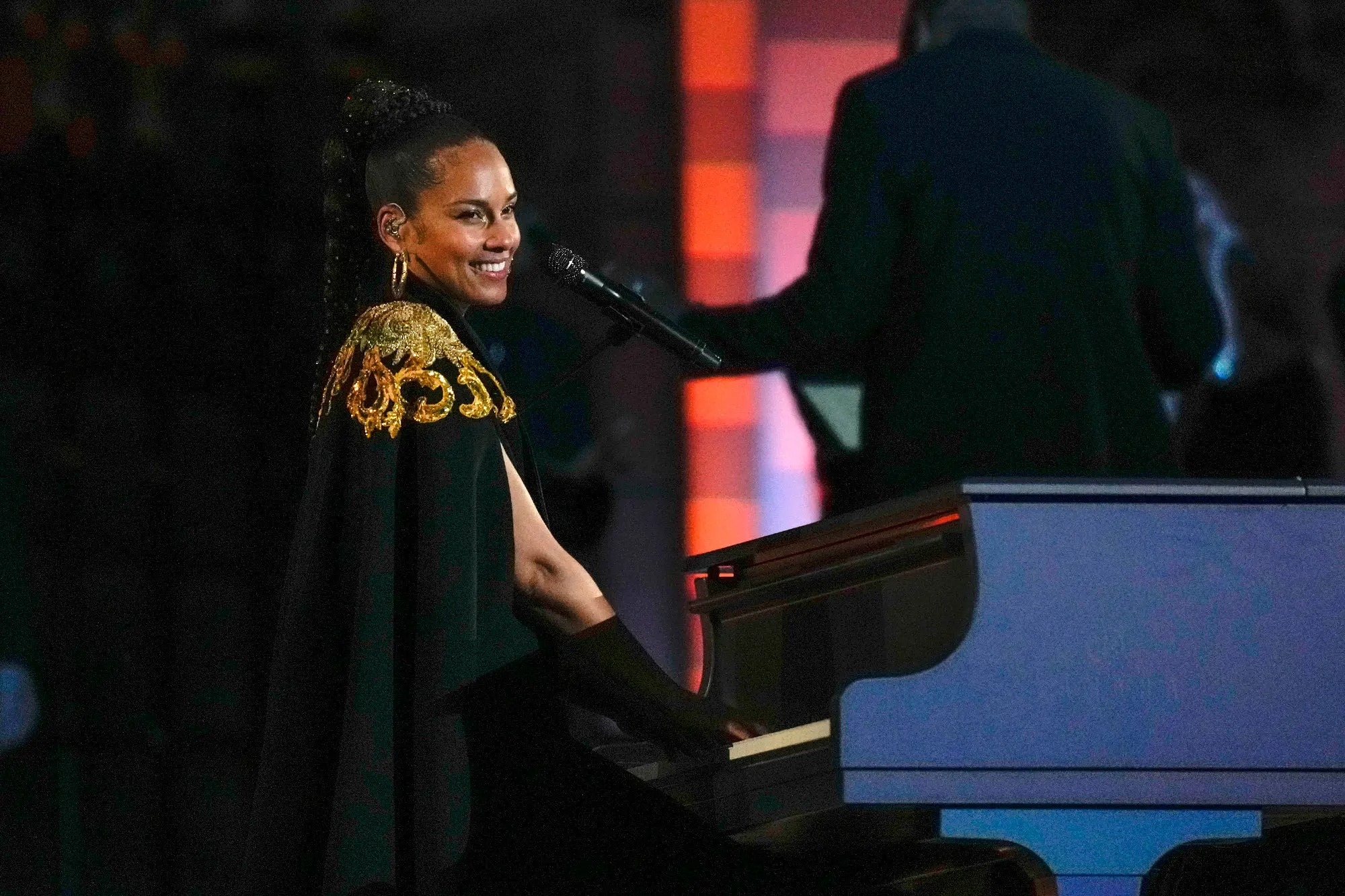 Alicia Keys Performing at Queen's Jubilee at Buckingham Palace
