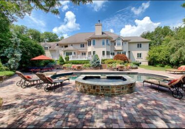 Dj Envy Net Worth: Career & Lifestyle [2025 Update]