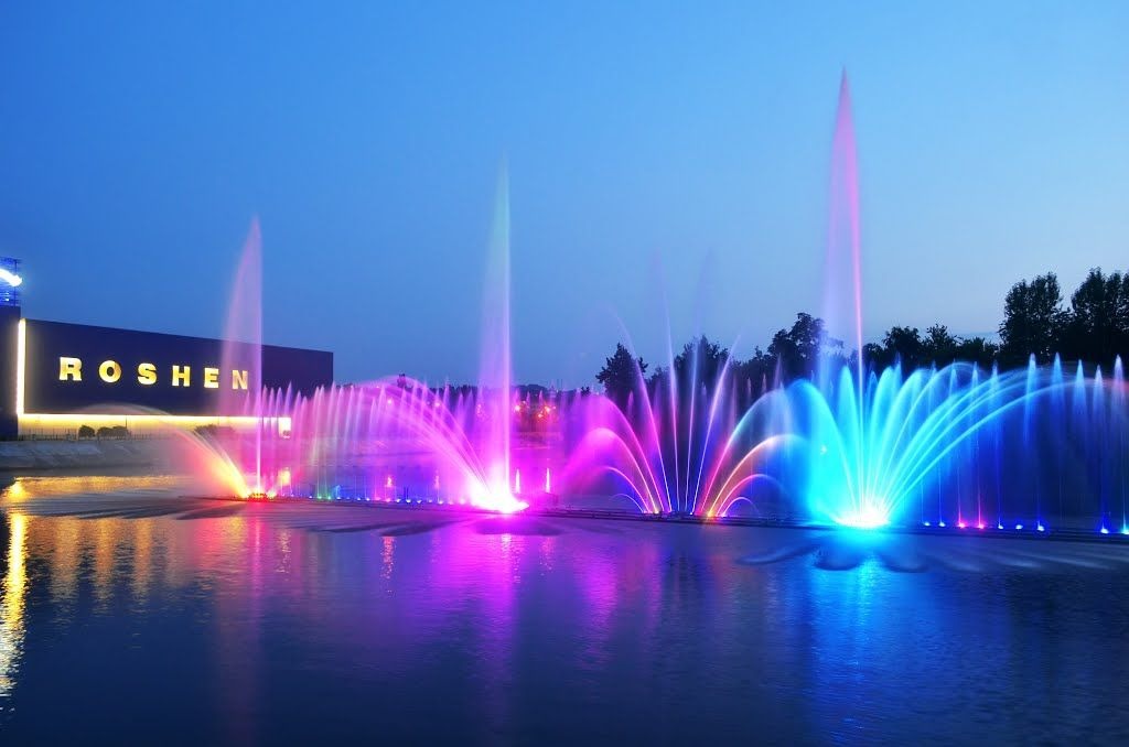 Roshen Fountain