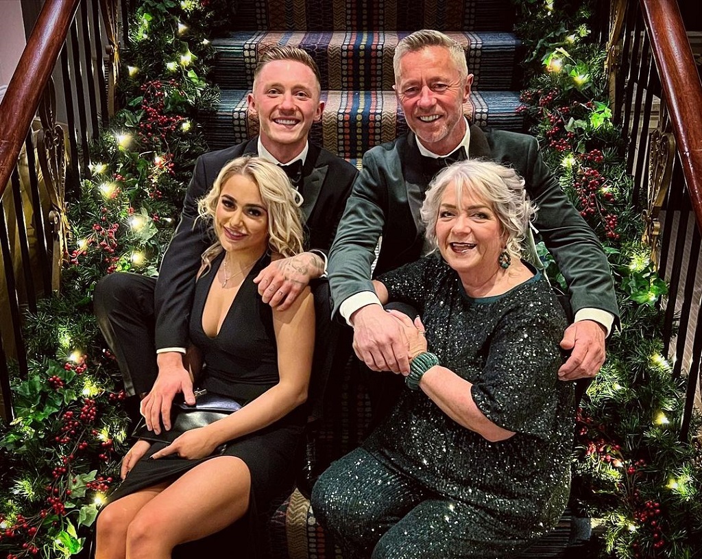 Nile Wilson with his family
