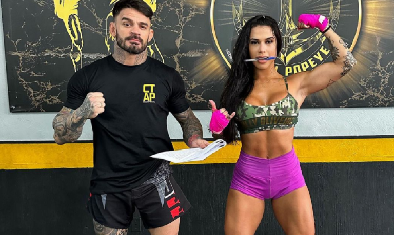 Is Jully Poca Transgender? Gender Partner Age [ lastest 2024