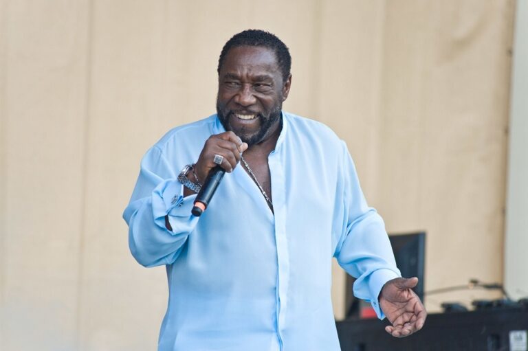 Is Eddie Levert Hospitalized – Dead Or Sick? Age Wiki And Family