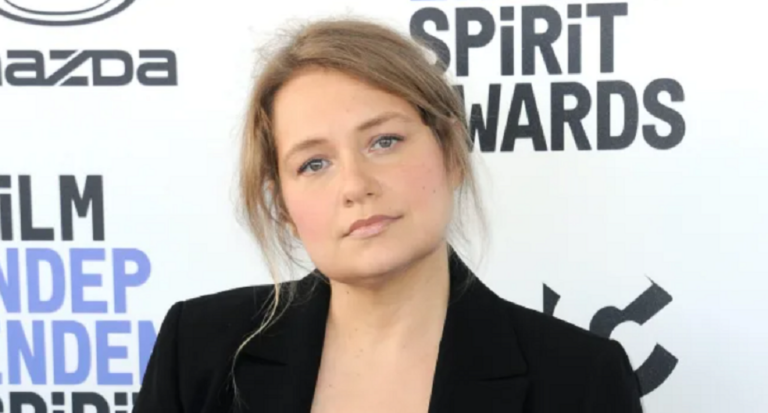 Merritt Wever Husband - Is She Married? Age Height And