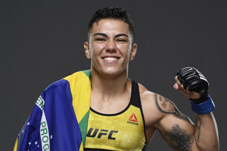 Is Jessica Andrade Lesbian? Wife Family And Net Worth 2023