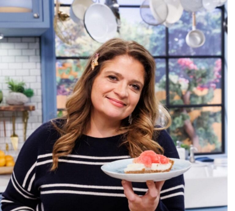 Alex Guarnaschelli Daughter Illness – Is Ava Sick? Weight Loss And Age
