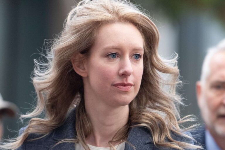 Is Elizabeth Holmes Transgender? Sexuality Partner And Family