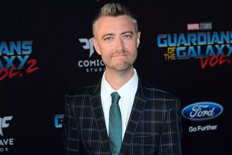Sean Gunn Weight Loss – Before And After, Health Update