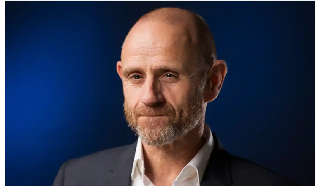 Evan Davis partner