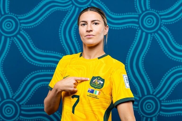 Steph Catley Net Worth 2023: Salary Earnings House And Endorsements