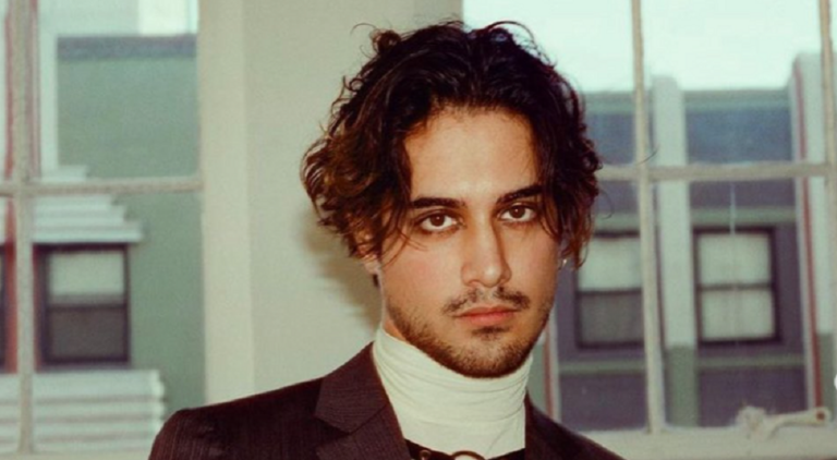 Who Is Avan Jogia Pareja Or Novia? Dating History And Relationship Timeline 2023