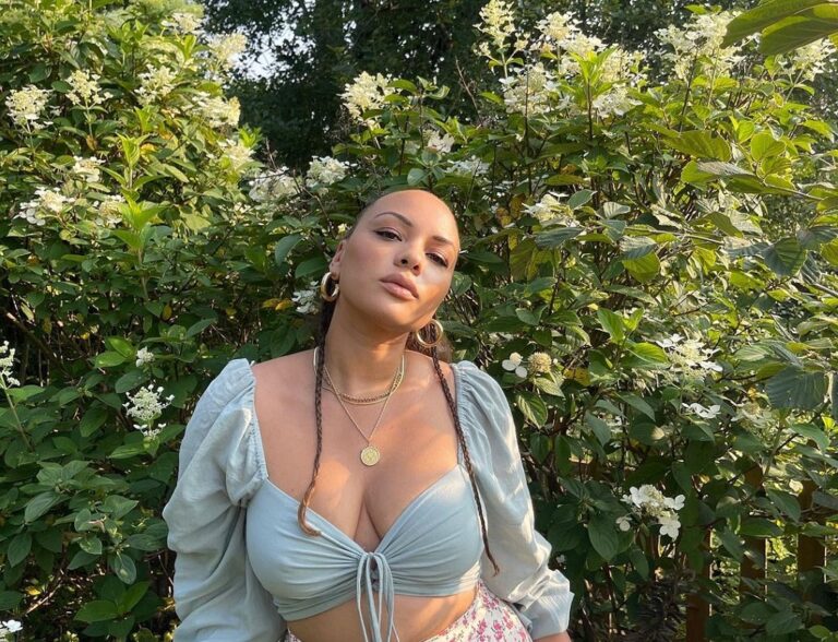 Jasmine Cephas Jones Parents Ron Cephas Jones And Kim