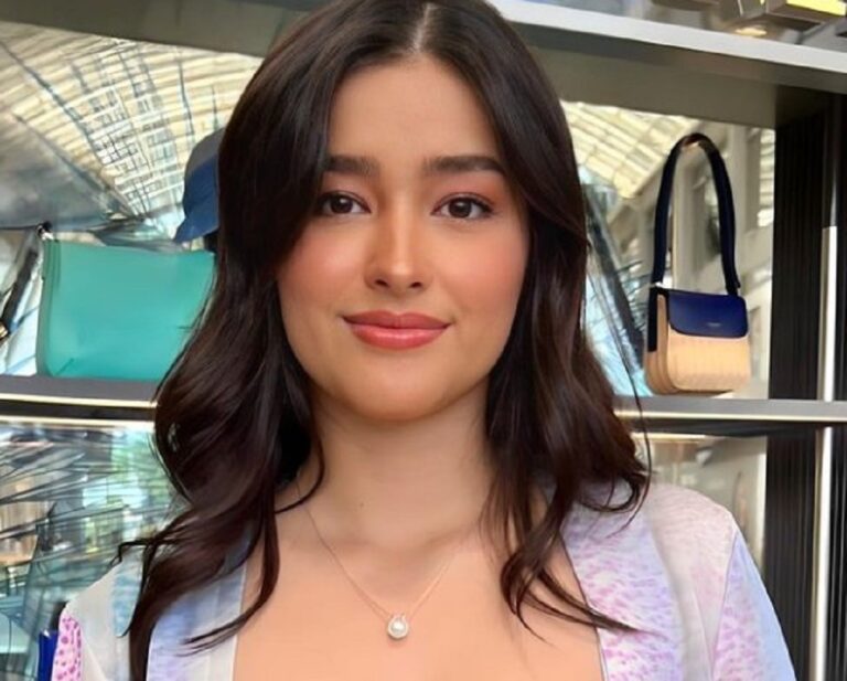 Liza Soberano Parents: Jacqulyn Elizabeth Hanley And  John Castillo Soberano