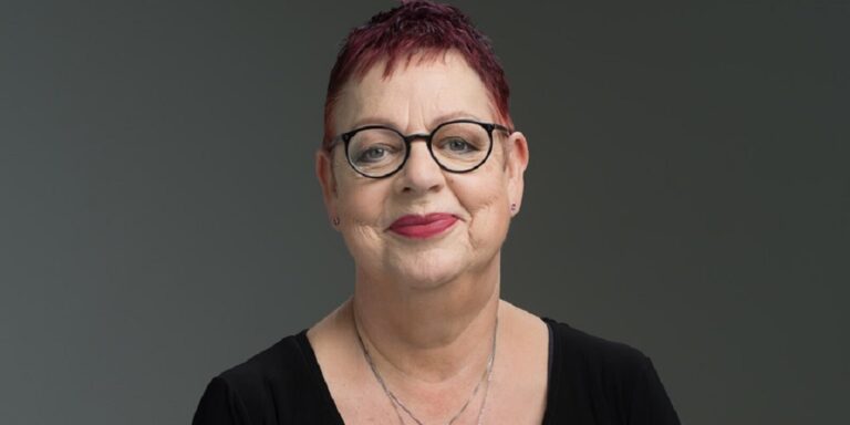 Jo Brand Kids Maisie And Eliza Bourke Age Gap Of Children