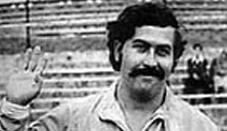 Pablo Escobar Mugshot and arrest