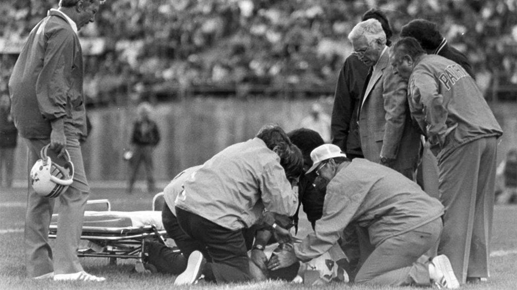 Darryl Stingley Hit By Jack Tatum - Paralyzed From Neck Down