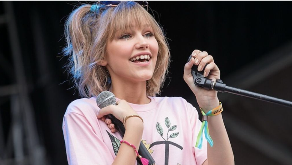 Grace Vanderwaal Siblings: Olivia VanderWaal And Jakob