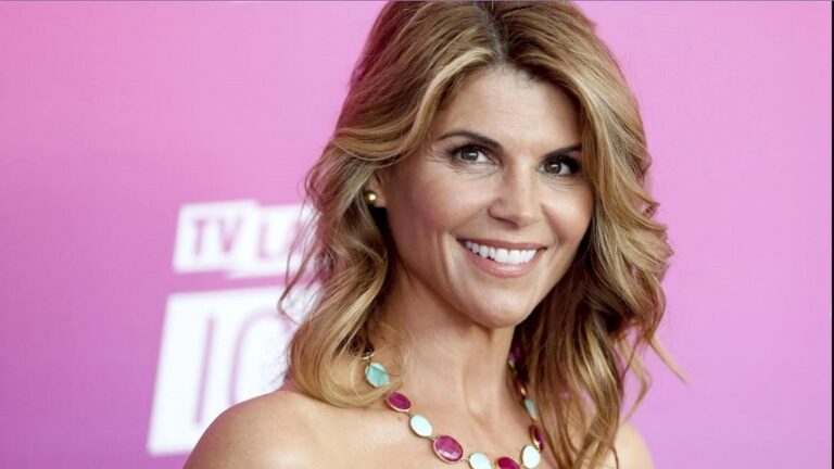 Lori Loughlin Botox, Before And After Plastic Surgery