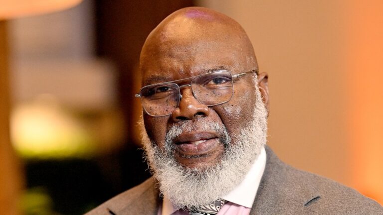 TD Jakes Scandal And Alleged Assault Case: Denied The Allegation