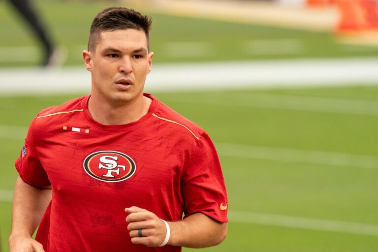 Nick Mullens Brother: How Many Siblings? Family Ethnicity