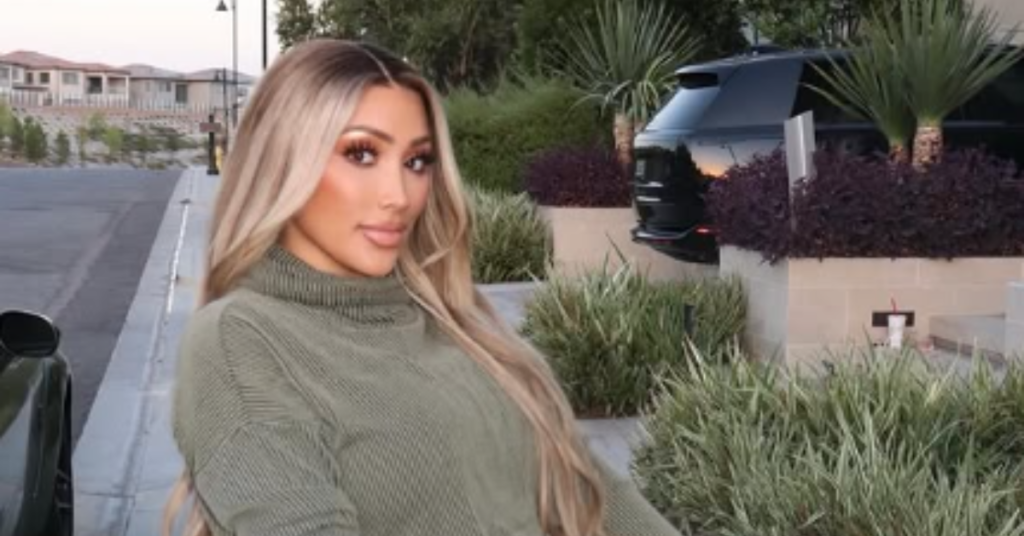 Nikki Mudarris's parents