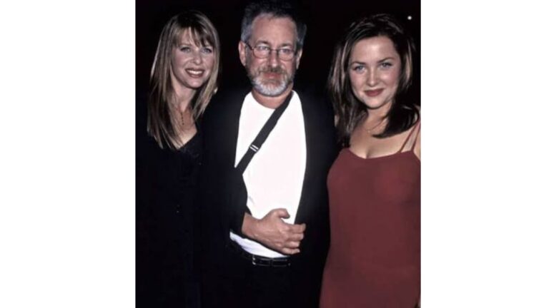 The Family Legacy Behind Jessica Capshaw’s Hollywood Success